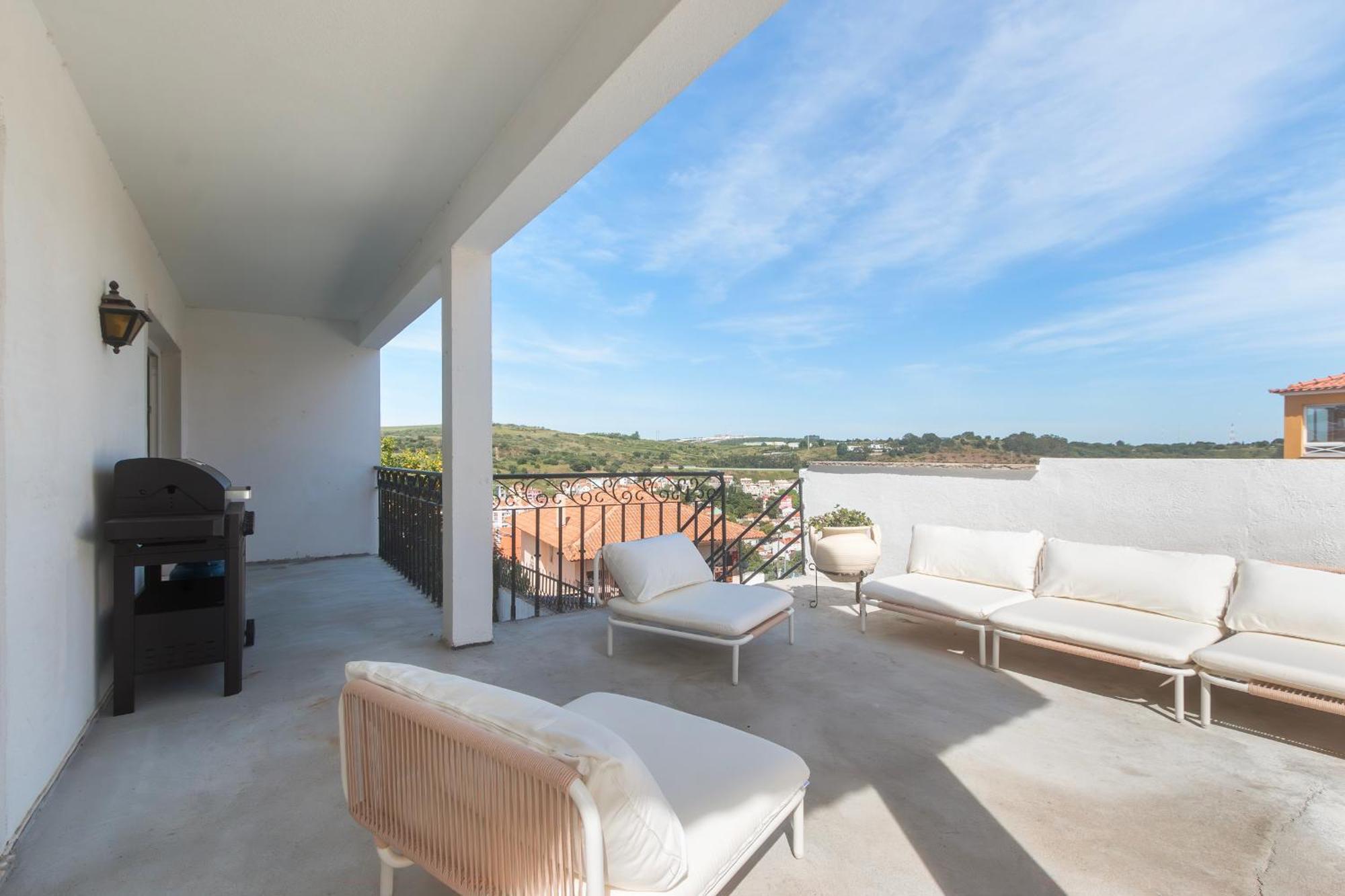 Retreat Villa, Full Amenities, Up To 40ppl Lisbon